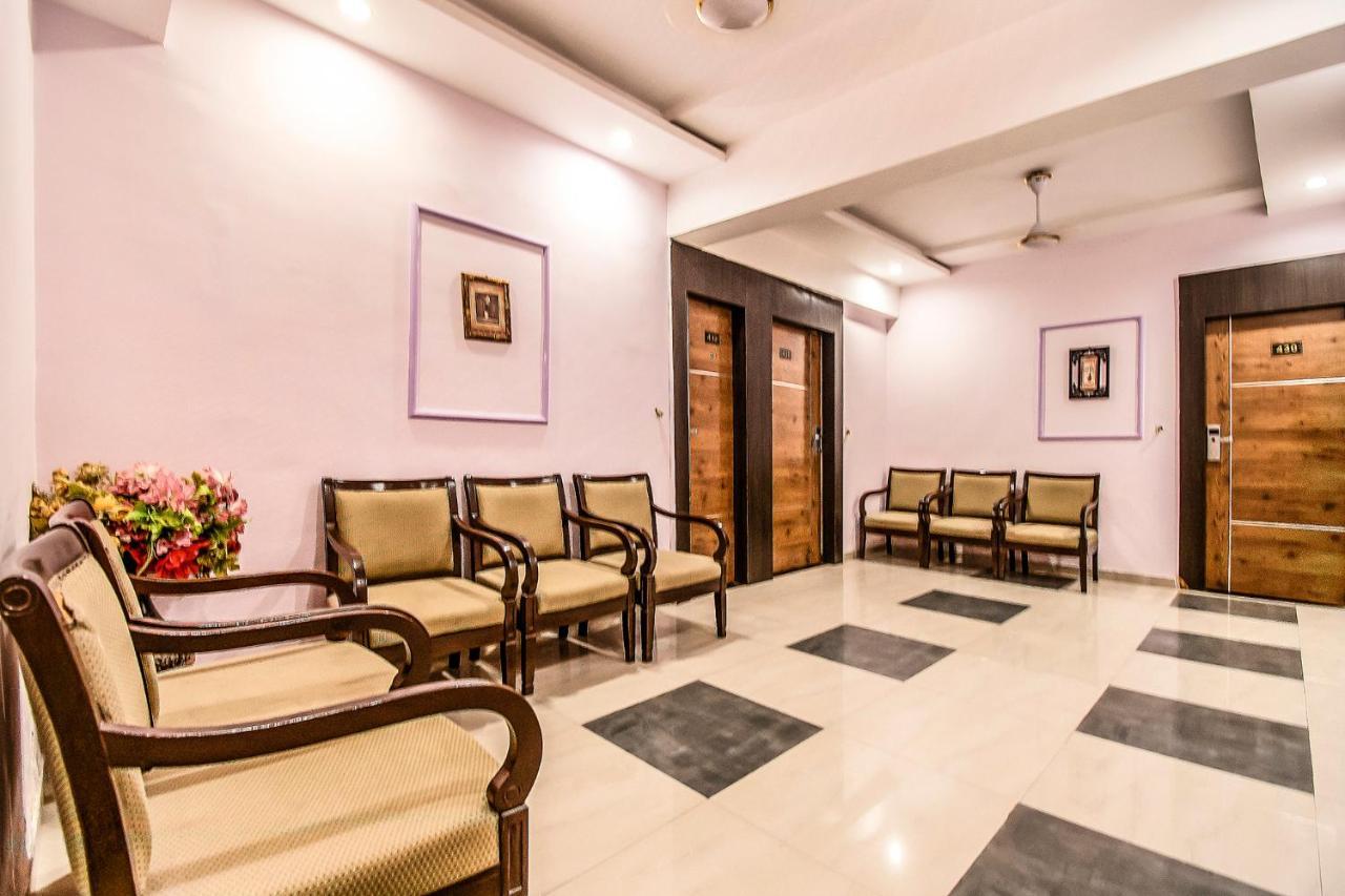 Hotel Maan Residency Satellite Road أحمد أباد المظهر الخارجي الصورة