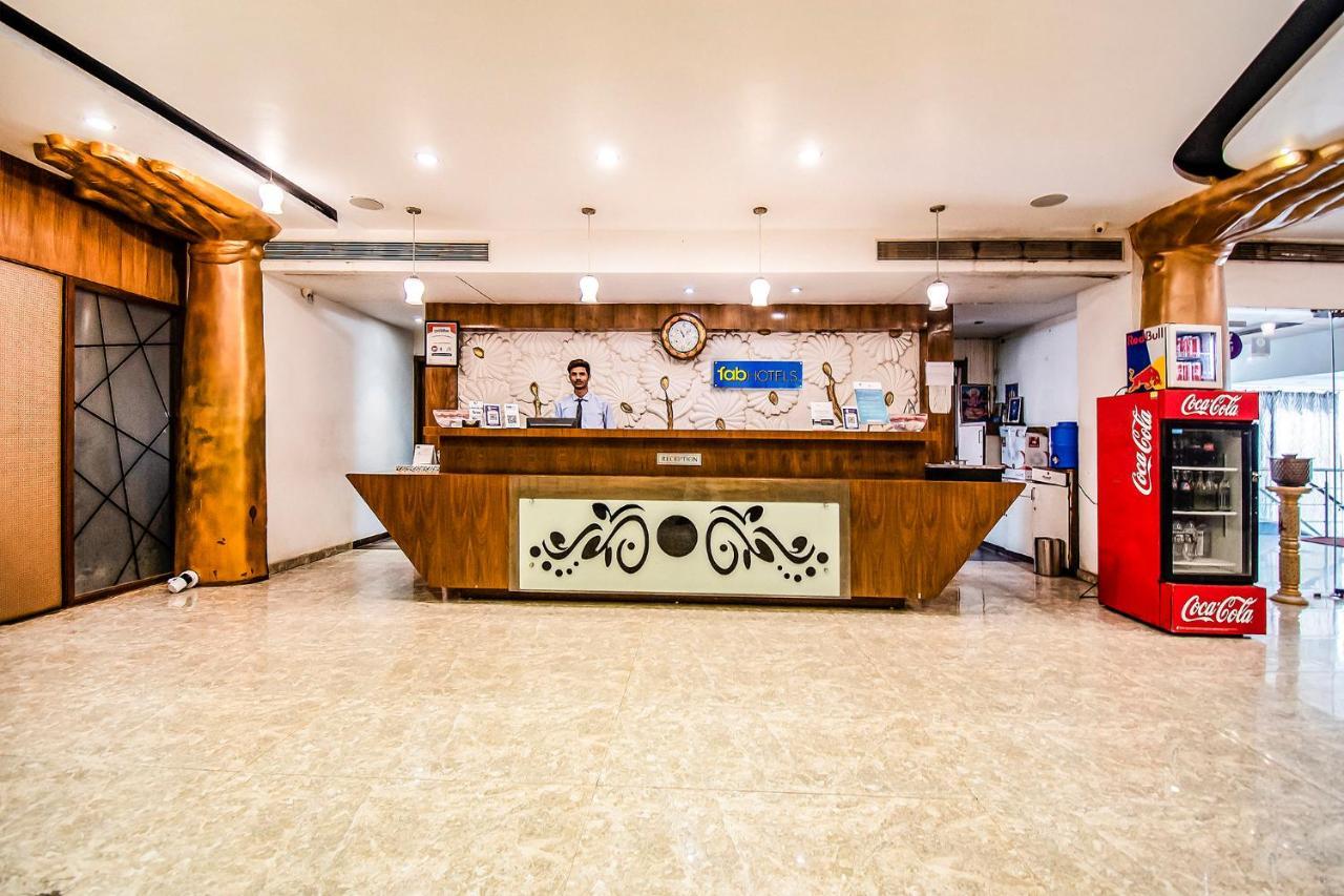 Hotel Maan Residency Satellite Road أحمد أباد المظهر الخارجي الصورة